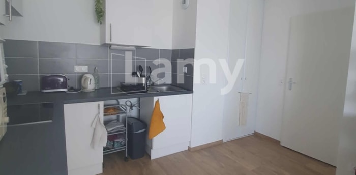 Image 3 sur 12 - Appartement  ·  Location · Amiens (80000) · 2 pièces · 40m²