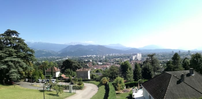 Image 2 sur 9 - Appartement  ·  Location · La Tronche (38700) · 4 pièces · 84m²