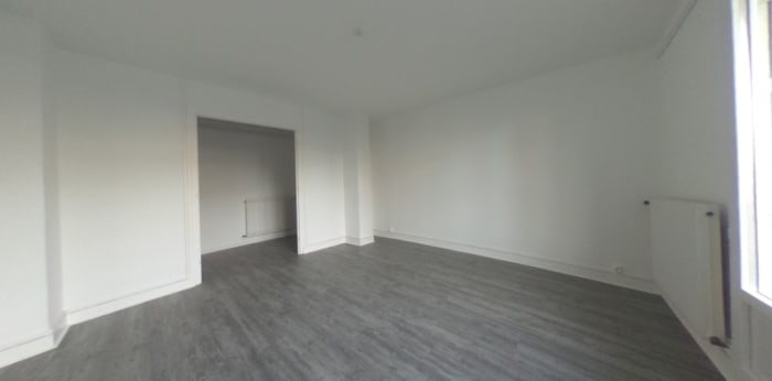 Image 5 sur 9 - Appartement  ·  Location · Grenoble (38100) · 3 pièces · 73m²