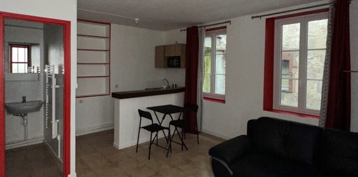 Image 1 sur 6 - Appartement  ·  Location · Auxerre (89000) · 1 pièce · 23m²
