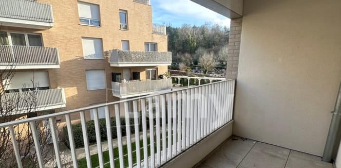 Image 4 sur 6 - Appartement  ·  Location · Romainville (93230) · 2 pièces · 43m²