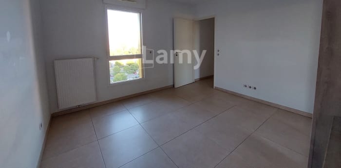 Image 6 sur 9 - Appartement  ·  Location · Montpellier (34070) · 3 pièces · 66m²