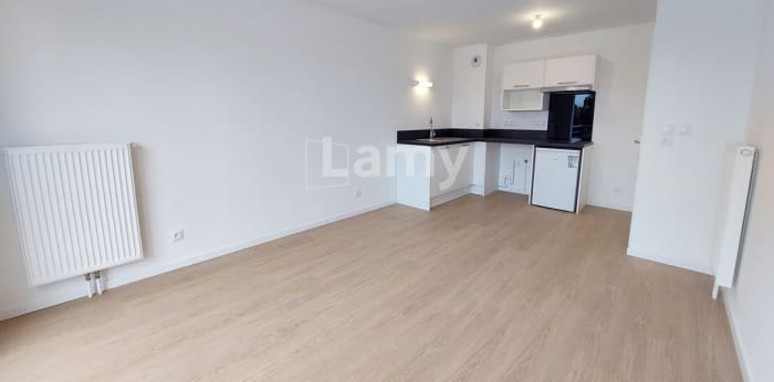 Image 3 sur 7 - Appartement  ·  Location · Douai (59500) · 2 pièces · 40m²