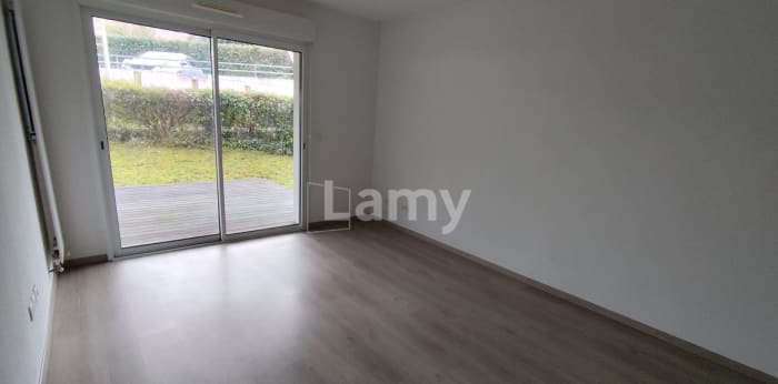 Image 1 sur 5 - Appartement  ·  Location · Bayonne (64100) · 2 pièces · 42m²