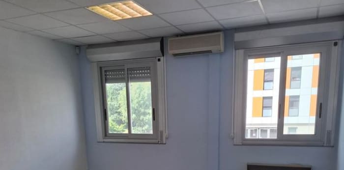 Image 7 sur 9 - Local  ·  Location · Toulouse (31200) · 491m²