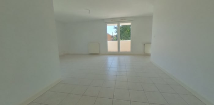 Image 10 sur 12 - Appartement  ·  Location · Grenoble (38100) · 4 pièces · 84m²