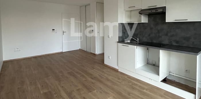 Image 2 sur 6 - Appartement  ·  Location · Cebazat (63118) · 2 pièces · 39m²