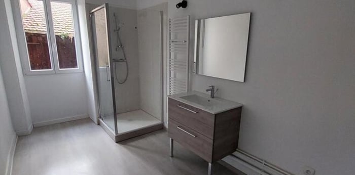 Image 3 sur 7 - Appartement  ·  Location · Issoire (63500) · 3 pièces · 73m²