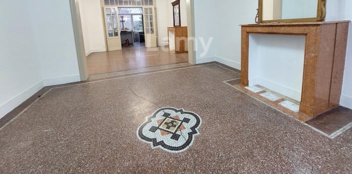 Image 2 sur 16 - Maison/villa  ·  Location · Valenciennes (59300) · 4 pièces · 160m²