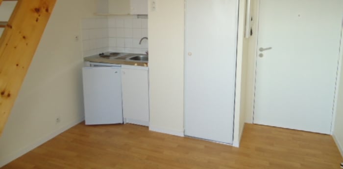 Image 2 sur 4 - Appartement  ·  Location · Tours (37000) · 1 pièce · 19m²