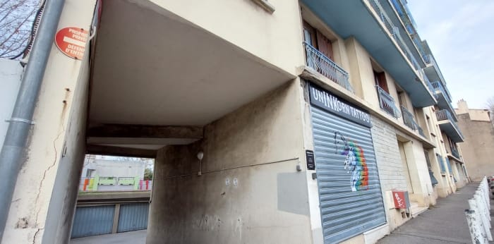 Image 8 sur 8 - Parking/box  ·  Location · Marseille (13011) · 17m²