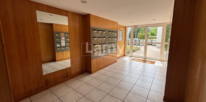 Image 9 sur 11 - Appartement  ·  Location · Dijon (21000) · 1 pièce · 26m²