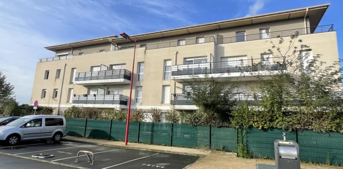 Image 1 sur 4 - Appartement  ·  Location · Villeron (95380) · 1 pièce · 27m²