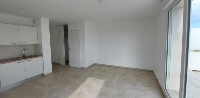 Image 6 sur 18 - Appartement  ·  Location · Nimes (30000) · 3 pièces · 63m²