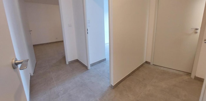 Image 4 sur 9 - Appartement  ·  Location · Avignon (84000) · 3 pièces · 61m²