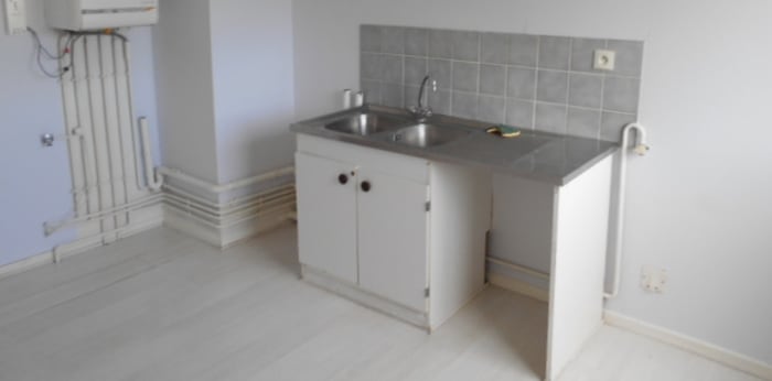 Image 2 sur 5 - Appartement  ·  Location · Montbeliard (25200) · 5 pièces · 100m²