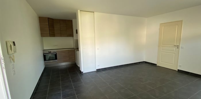 Image 7 sur 9 - Appartement  ·  Location · Aix Les Bains (73100) · 2 pièces · 46m²