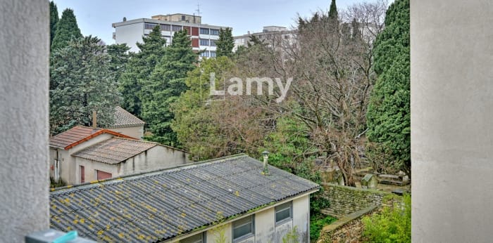 Image 7 sur 8 - Appartement  ·  Location · Nimes (30000) · 1 pièce · 18m²