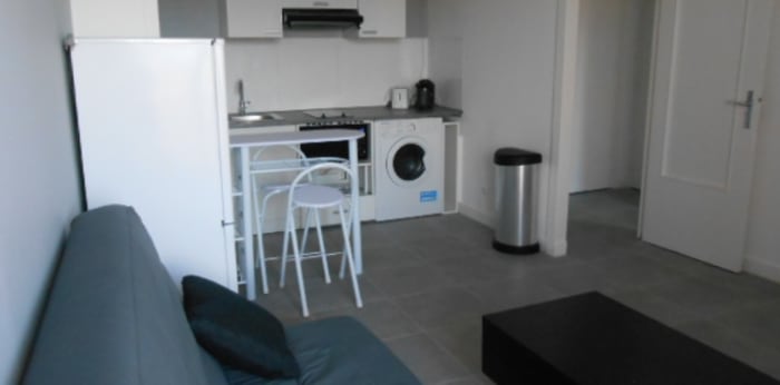 Image 4 sur 8 - Appartement  ·  Location · Clermont Ferrand (63000) · 2 pièces · 33m²