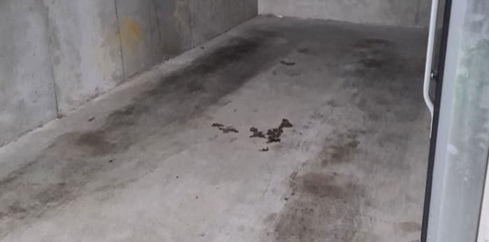 Image 4 sur 11 - Parking/box  ·  Location · Marseille (13008) · 12m²