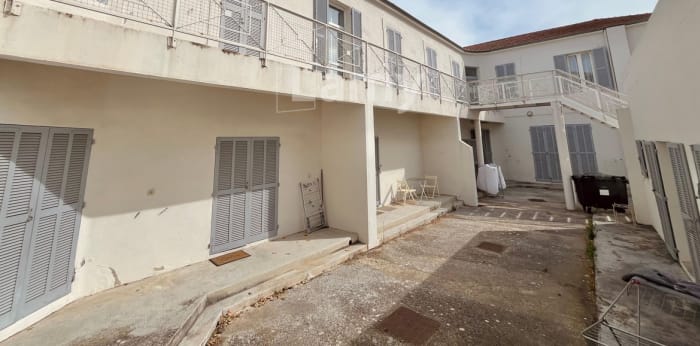 Image 12 sur 12 - Appartement  ·  Location · Aix En Provence (13090) · 1 pièce · 31m²