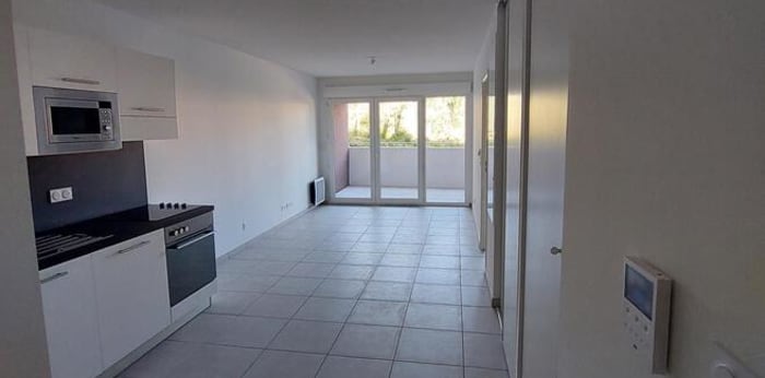 Image 3 sur 12 - Appartement  ·  Location · Nimes (30900) · 2 pièces · 44m²