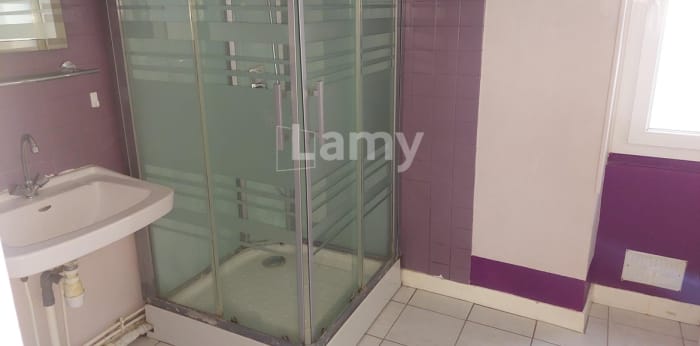 Image 7 sur 7 - Appartement  ·  Location · Chalon Sur Saone (71100) · 3 pièces · 79m²