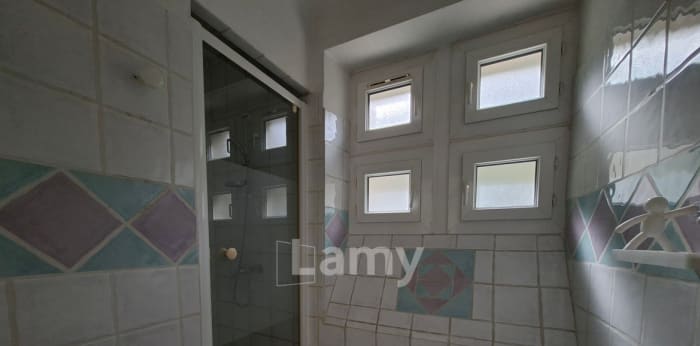 Image 6 sur 9 - Appartement  ·  Location · Sisteron (04200) · 2 pièces · 49m²