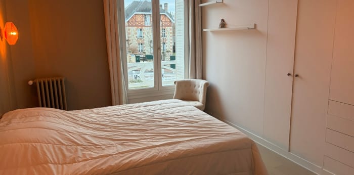 Image 10 sur 18 - Maison/villa  ·  Location · St Germain En Laye (78100) · 7 pièces · 180m²