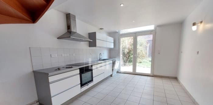 Image 7 sur 15 - Maison/villa  ·  Location · Verchain Maugre (59227) · 4 pièces · 142m²