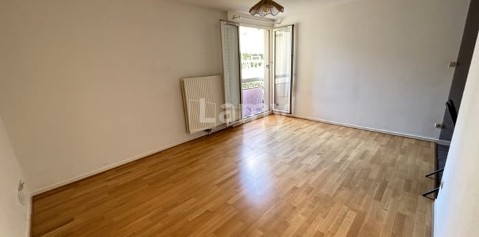 Image 6 sur 10 - Appartement  ·  Location · Dijon (21000) · 1 pièce · 28m²