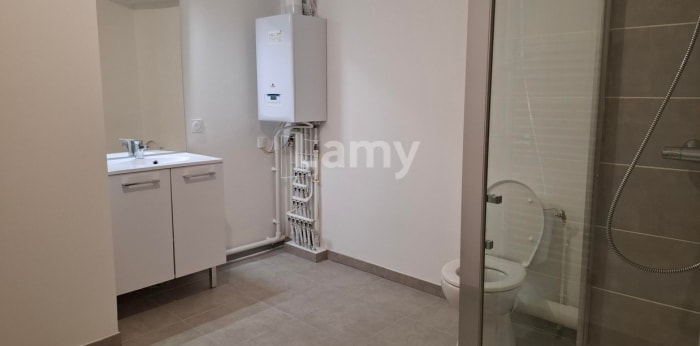 Image 5 sur 7 - Appartement  ·  Location · Amiens (80000) · 2 pièces