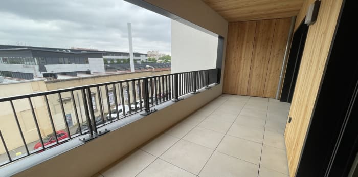 Image 1 sur 9 - Appartement  ·  Location · Lyon (69003) · 3 pièces · 72m²