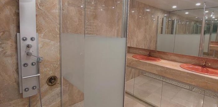 Image 10 sur 14 - Maison/villa  ·  Location · Rennes (35000) · 8 pièces · 185m²