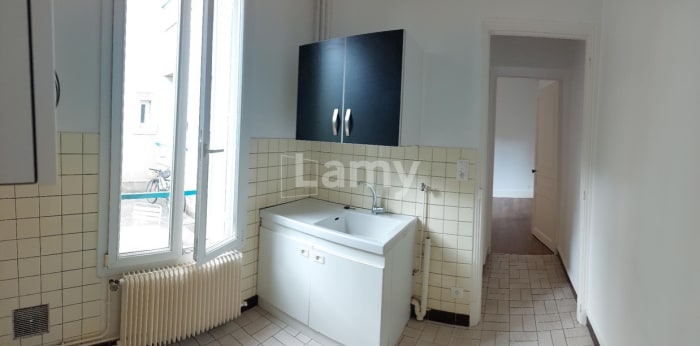 Image 5 sur 10 - Appartement  ·  Location · Nancy (54000) · 2 pièces · 45m²