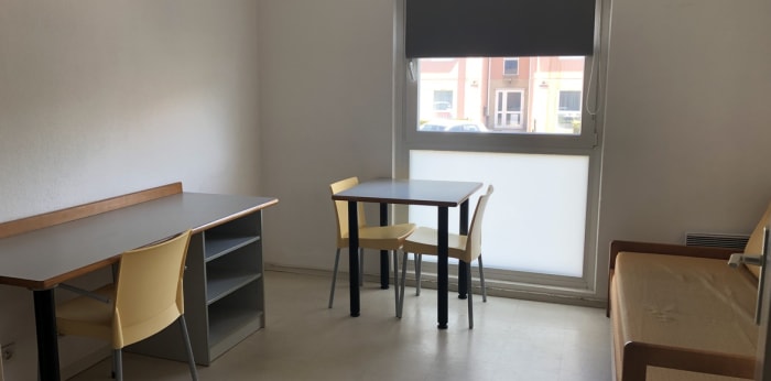 Appartement  ·  Location · Reims (51100) · 1 pièce · 17m²