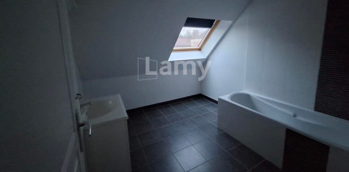 Image 14 sur 15 - Appartement  ·  Location · Sierentz (68510) · 5 pièces · 110m²