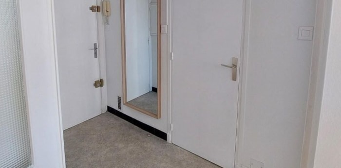 Image 5 sur 9 - Appartement  ·  Location · Grenoble (38000) · 1 pièce · 24m²