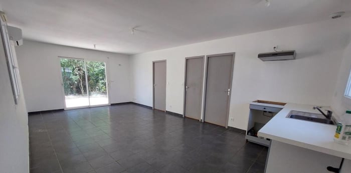 Image 2 sur 8 - Maison/villa  ·  Location · Pont St Esprit (30130) · 3 pièces · 53m²