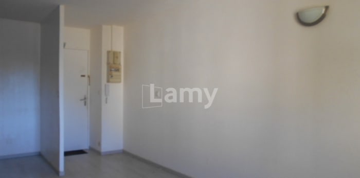 Image 2 sur 12 - Appartement  ·  Location · Montargis (45200) · 2 pièces · 36m²