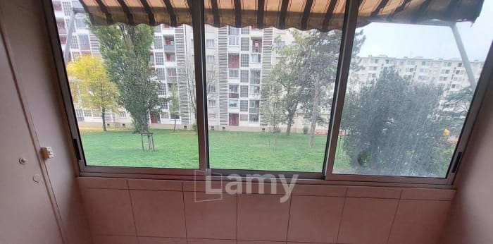 Image 3 sur 6 - Appartement  ·  Location · Villeurbanne (69100) · 4 pièces · 61m²