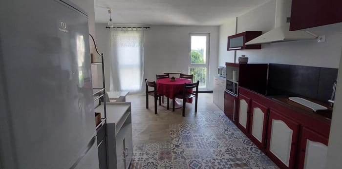 Image 5 sur 9 - Appartement  ·  Location · Nimes (30900) · 48m²