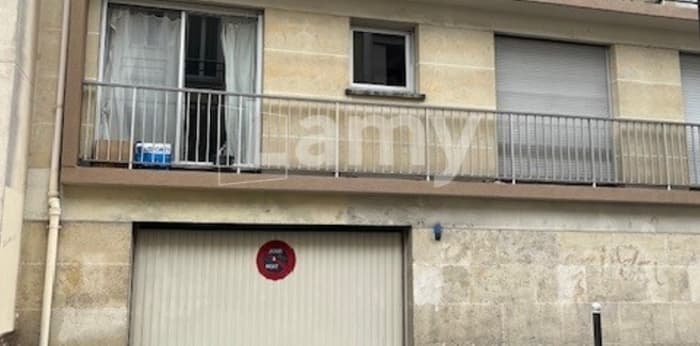 Image 1 sur 5 - Parking/box  ·  Location · Paris (75014) · 5m²