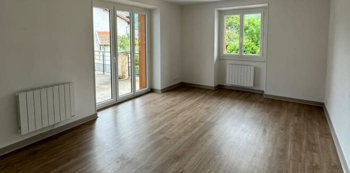 Image 4 sur 13 - Maison/villa  ·  Location · St Etienne De Crossey (38960) · 4 pièces · 87m²