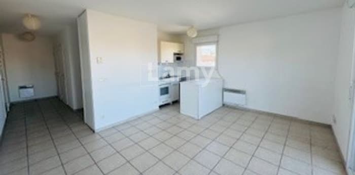 Image 2 sur 5 - Appartement  ·  Location · Thonon Les Bains (74200) · 2 pièces · 40m²