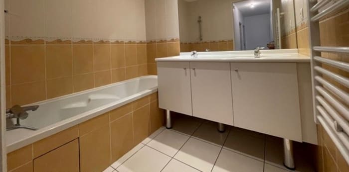 Image 10 sur 15 - Appartement  ·  Location · Lyon (69003) · 4 pièces · 94m²