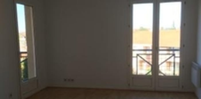 Image 1 sur 2 - Appartement  ·  Location · Toulouse (31500) · 3 pièces · 66m²