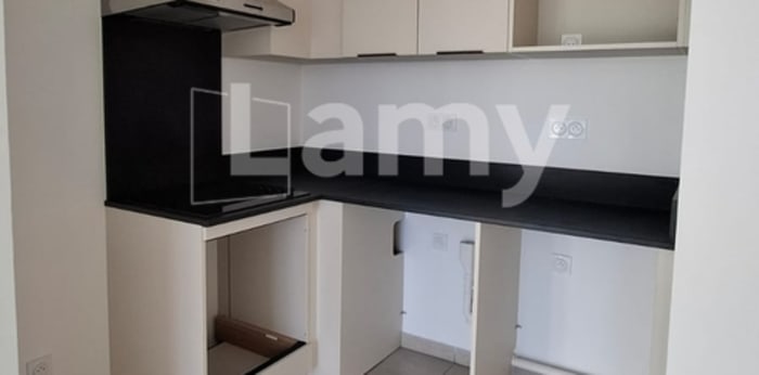 Image 3 sur 15 - Appartement  ·  Location · Talence (33400) · 4 pièces · 84m²