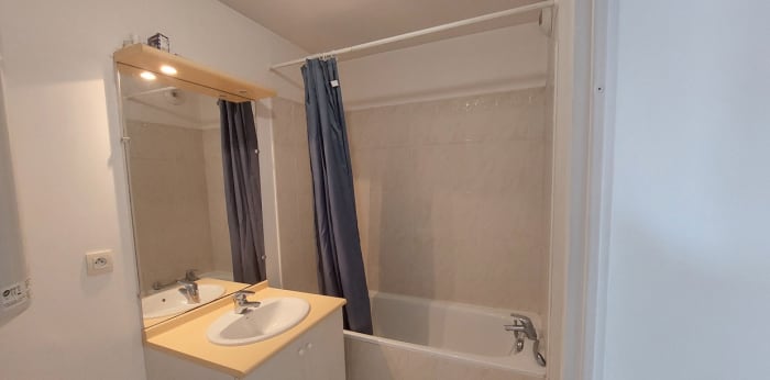 Image 4 sur 9 - Appartement  ·  Location · Valenciennes (59300) · 2 pièces · 31m²