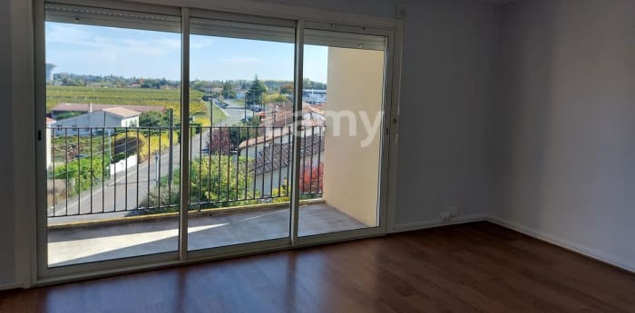 Image 1 sur 5 - Appartement  ·  Location · Libourne (33500) · 4 pièces · 69m²